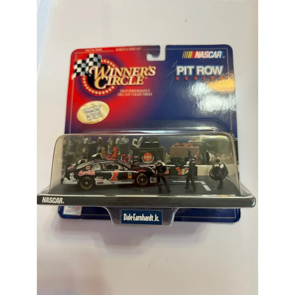 Dale Earnhardt Jr Coca-Cola Pit Row Winner’s Circle 1/64 NASCAR 1998 Kenner